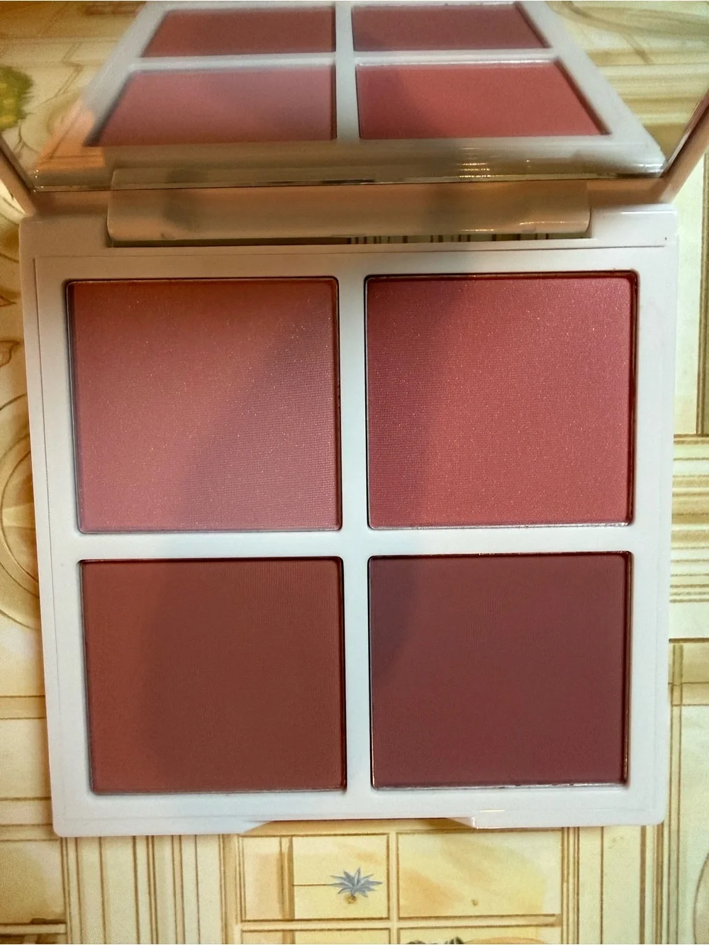 Everyday Pink Blush Quartet — Soft Pink Cheek Palette